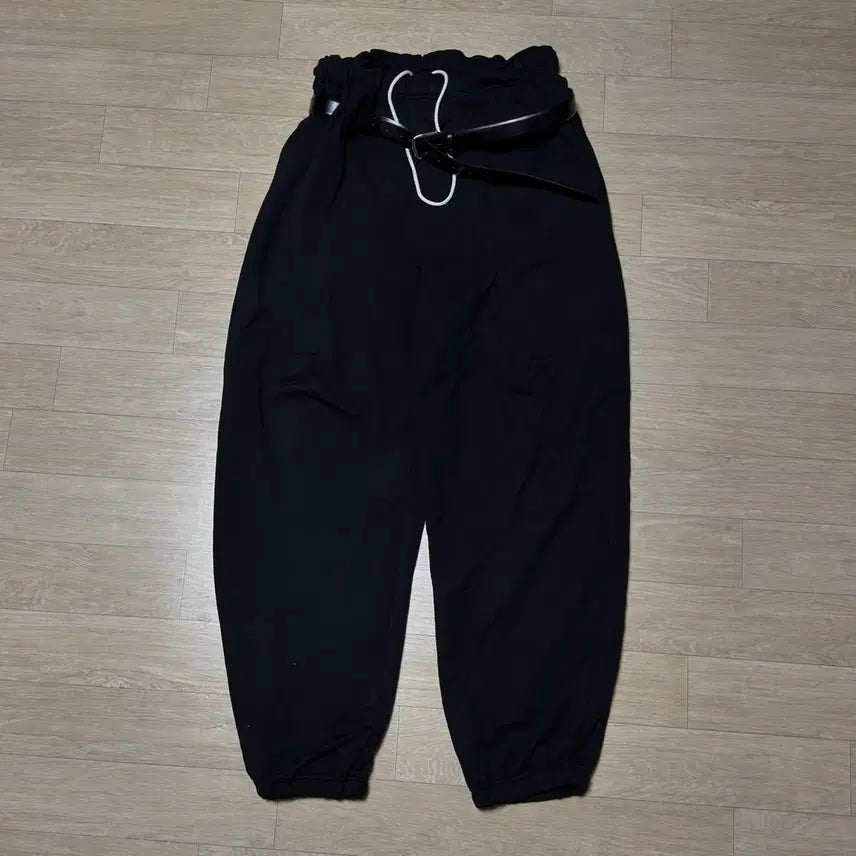 [BUNJANG] Mariano Provncia Black Training Jogger Pants / 마리아노 프로빈시아