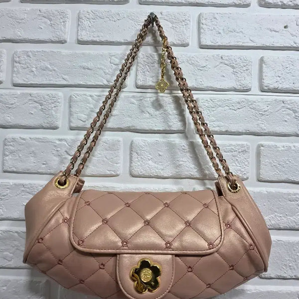 [BUNJANG] Lovecat Chain Shoulder Bag / 러브캣 체인 숄더백