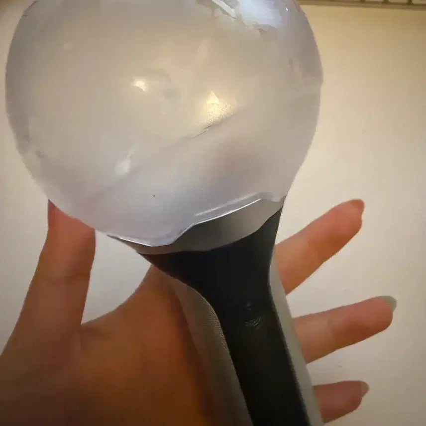 [BUNJANG] BTS ARMY Bomb Ver. 2 (Not Working, No Box) / 작동 안 되는 아미밤2 박스 없어요 방탄소년단