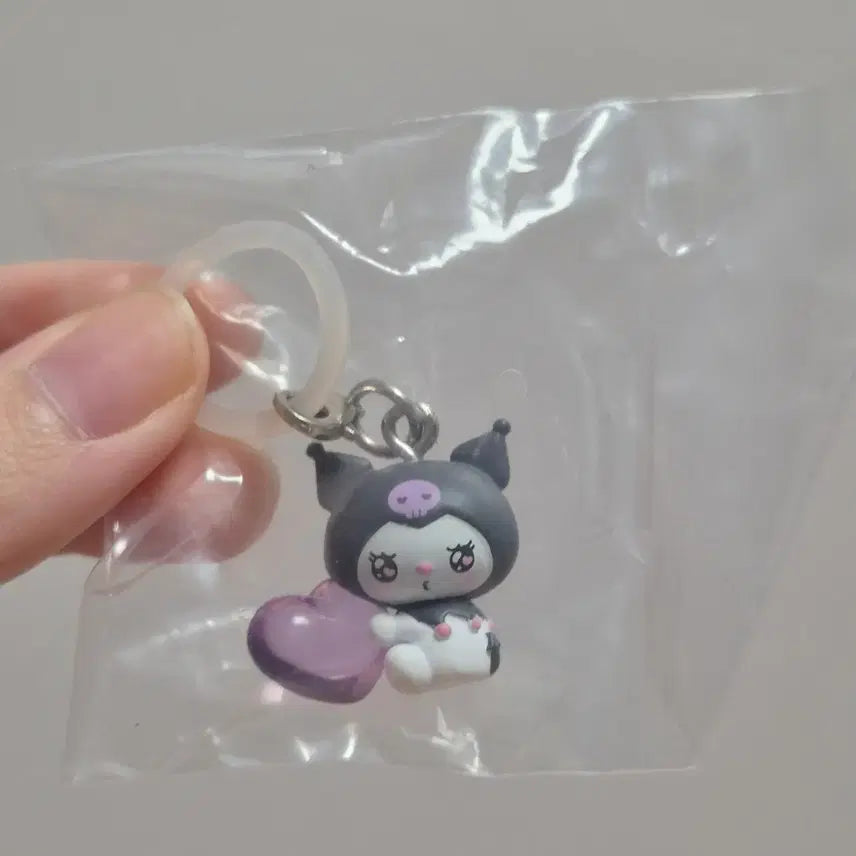 [BUNJANG] Bandai Kuromi Emokyun Keychain / (8/3까지특가)반다이 쿠로미 에모큥 메지루시