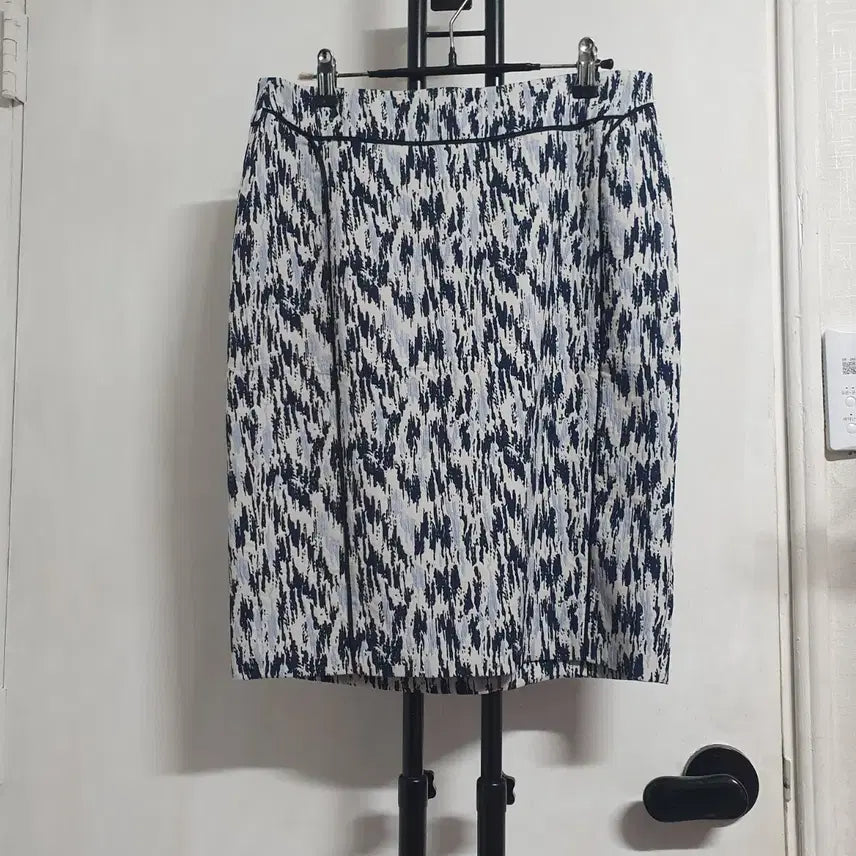 [BUNJANG] Izid Baba Summer Midi Skirt (27-inch) / 27인치 아이잗바바 여름치마
