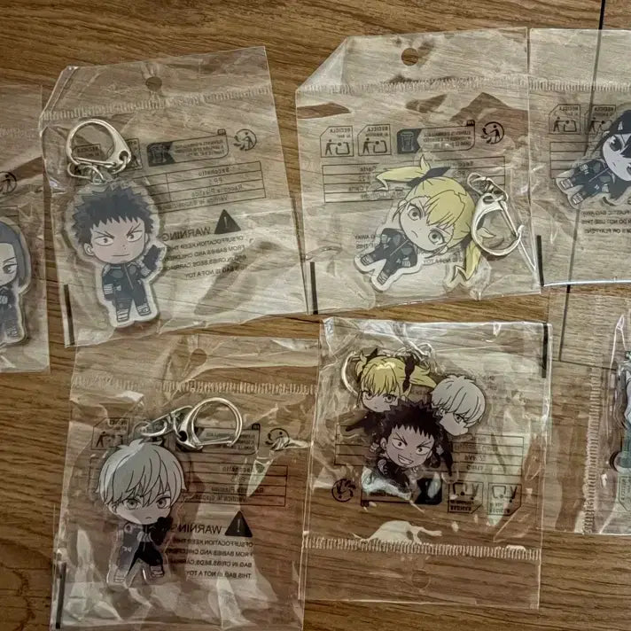 [BUNJANG] Kaiju No. 8 Acrylic Keychain Set (7 Types) / 괴수8호 아크릴 키링 7종