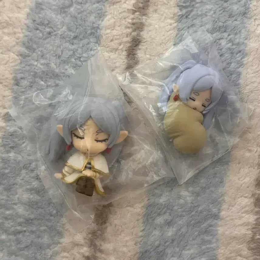 [BUNJANG] Frieren: Beyond Journey's End Nemurasetai D Shoulder Hug Figure Gacha Bundle Set / 장송의 프리렌 네무라세타이 D 어깨쿵 피규어 가챠 일괄