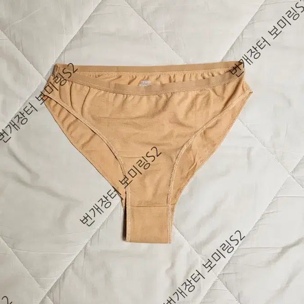 [BUNJANG] Women's Yoga & Pilates Underwear - Beige / 베이지 요가 팬티 필라테스용 여성 속옷 중고