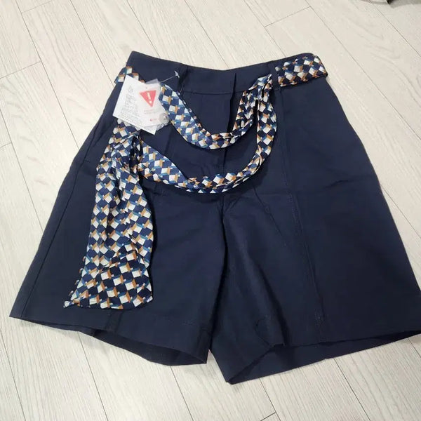 [BUNJANG] Anivee.f Navy Pintuck Shorts Size 55 / 새상품)Anivee.f 네이비 핀턱 반바지 55사이즈