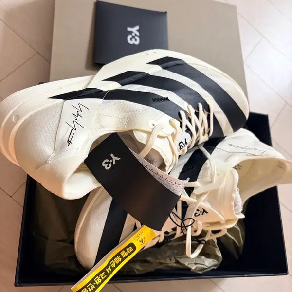 [BUNJANG] Y-3 Adizero Pro 4 Off White Sneakers / Y-3 아디제로 프로4 오프화이트