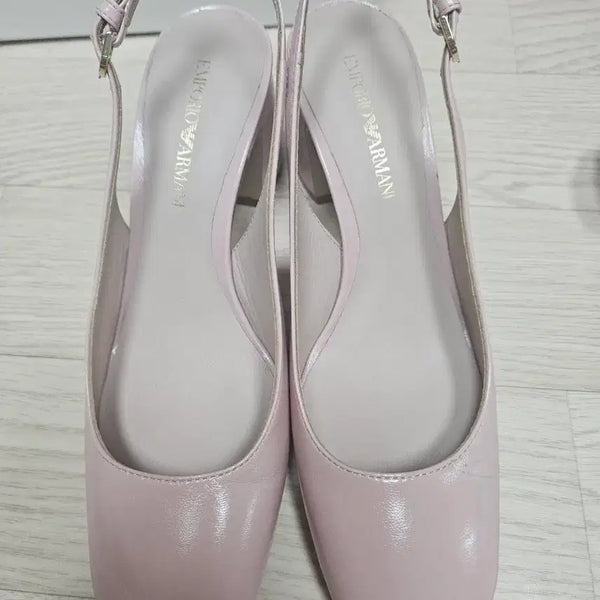 [BUNJANG] Emporio Armani Pink Sandals / EMPORIO ARMANI샌들 36M