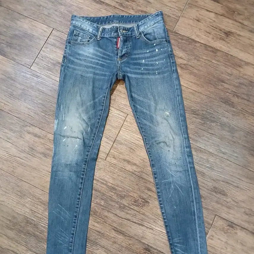 [BUNJANG] Dsquared2 Washed & Scratched Jeans (Size 36) / 디스퀘어드2 청바지 워싱 스크래치 36