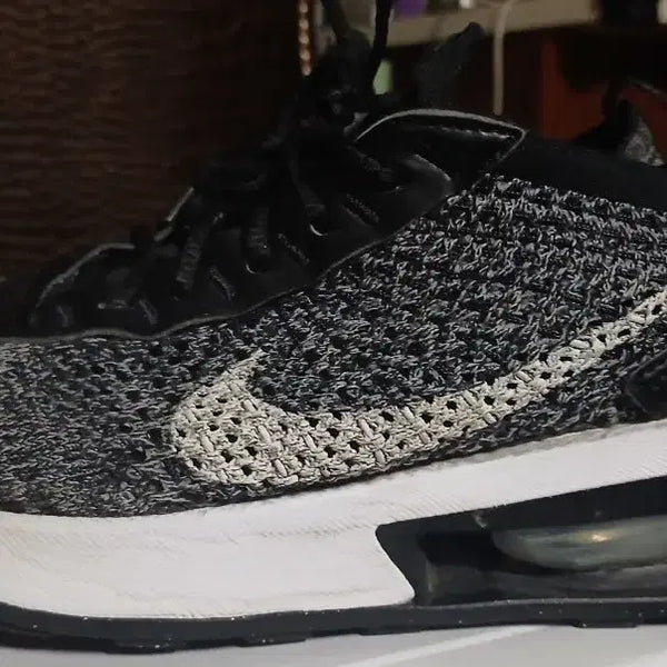 [BUNJANG] Nike Air Max Flyknit Racer 240 / 나이키 여름물놀이 에어맥스 플라이니트 레이서 240