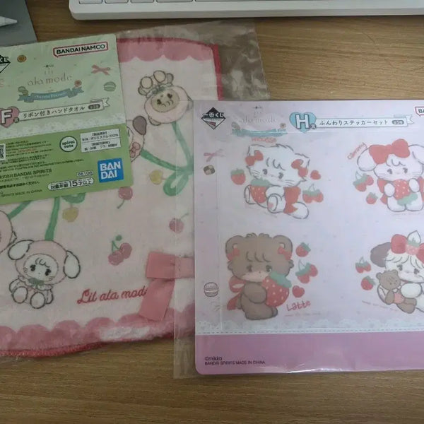 [BUNJANG] Re:Zero Ram Mode Lottery Handkerchief & Sticker Bundle Set / 릴 아라모드 쿠지 일괄 판매