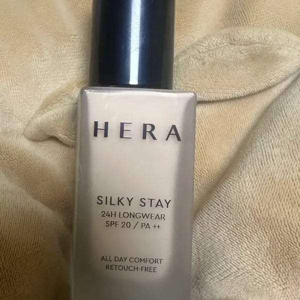 [BUNJANG] Hera Silky Stay Foundation 24H Longwear SPF 20 PA++ / 헤라 실키스테이