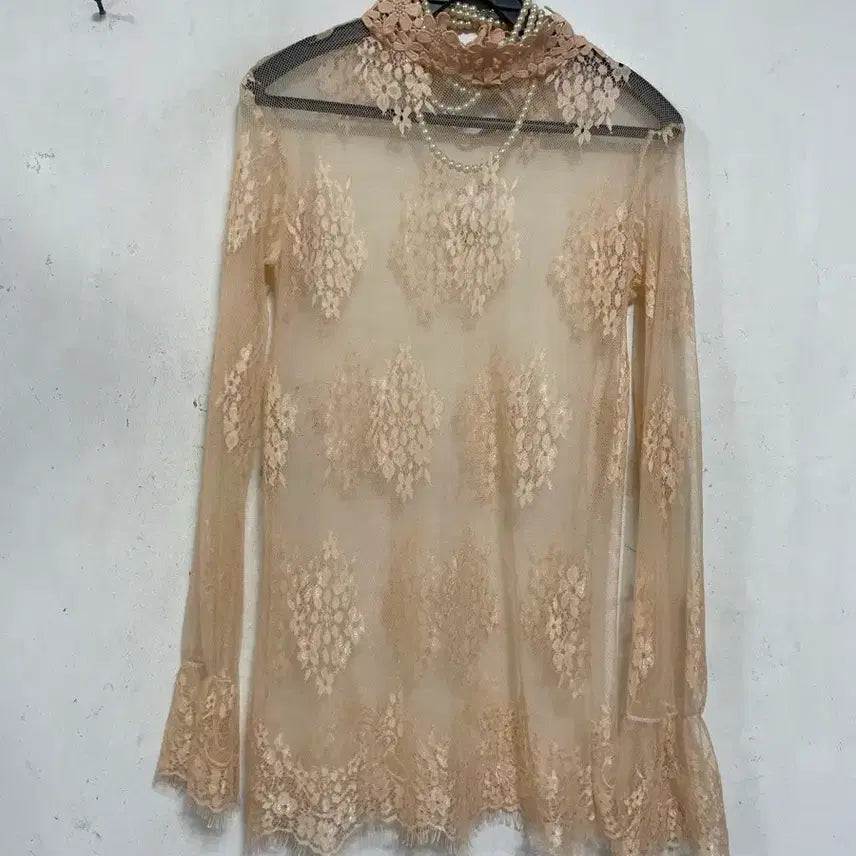 [BUNJANG] Embroidered Lace See-Through Blouse / 특가새)N6881 자수 레이스 시스루 블라우스
