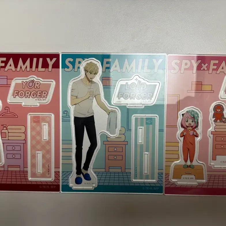 [BUNJANG] Spy x Family Bathroom Acrylic Stand Bundle / 스파이패밀리 욕실아크릴 일괄판매