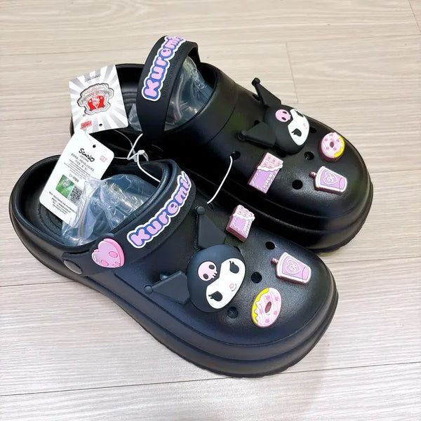 [BUNJANG] Sanrio Kuromi Black Crocs Slipper Sandals / 키티 쿠로미 크록스 블랙 슬리퍼 샌들 뮬 장마 물놀이 휴가