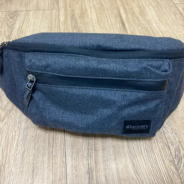 [BUNJANG] Discovery Expedition Hip Pack / 디스커버리 익스페디션 힙색