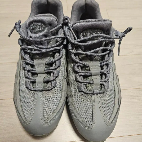 [BUNJANG] Nike Air Max 95 Grey Sneakers (275) / 나이키 에어맥스 95 그레이 275
