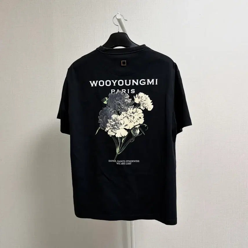 [BUNJANG] Wooyoungmi Flower Hydrangea Short Sleeve T-Shirt Black Size 50 / [50] 우영미 플라워 수국화 반팔티