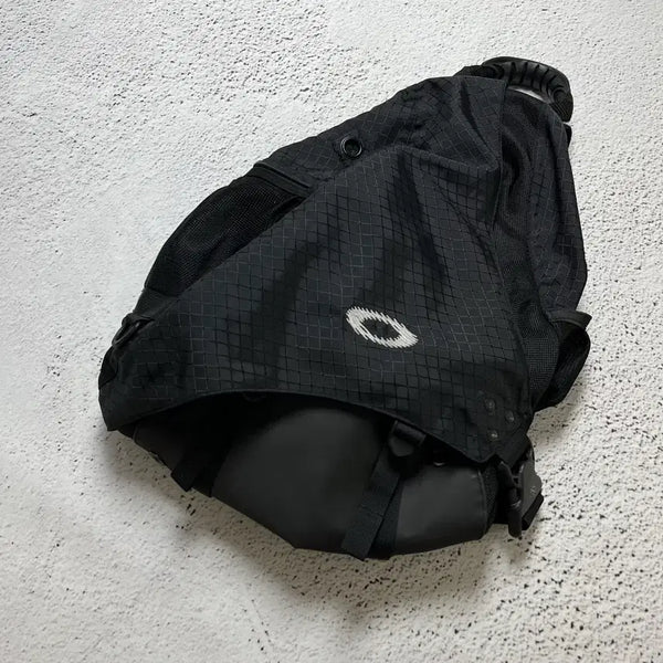 [BUNJANG] Oakley Software Sandbag Sling Pack / 00s Oakley Software Sandbag Sling Pack