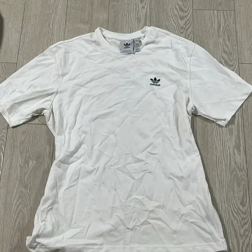 [BUNJANG] Adidas T-shirt White / 아디다스 반팔티 화이트