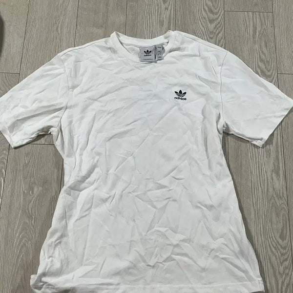 [BUNJANG] Adidas T-shirt White / 아디다스 반팔티 화이트