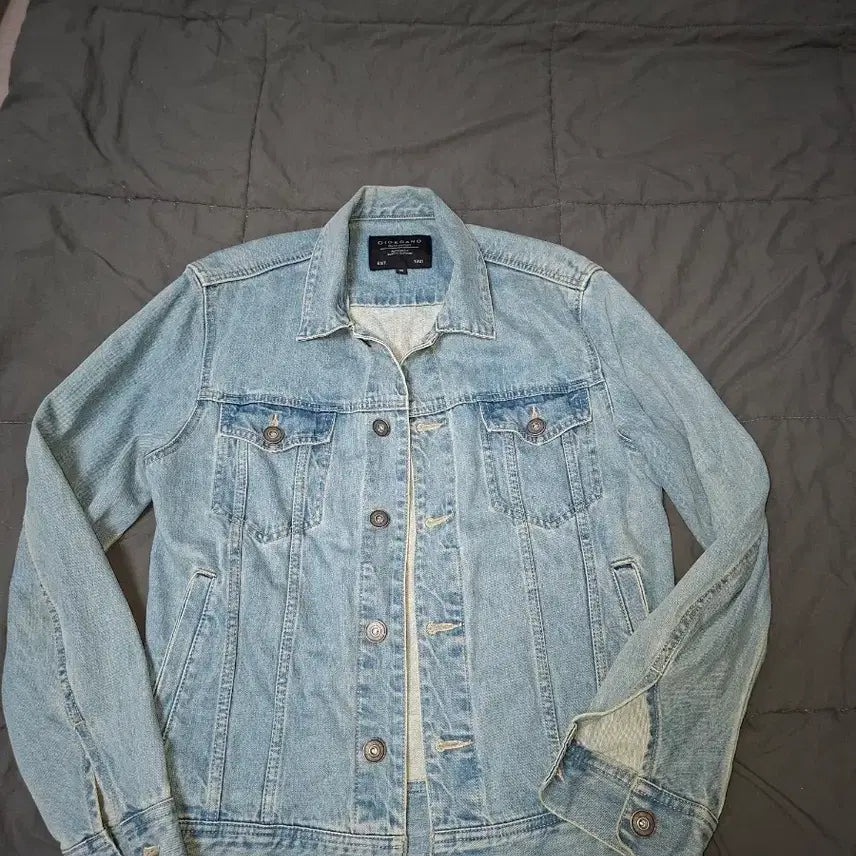 [BUNJANG] GIORDANO Light Wash Denim Trucker Jacket (M) / [GIORDANO/M] 지오다노 연청 데님 트러커 청자켓 (95/남녀공용)