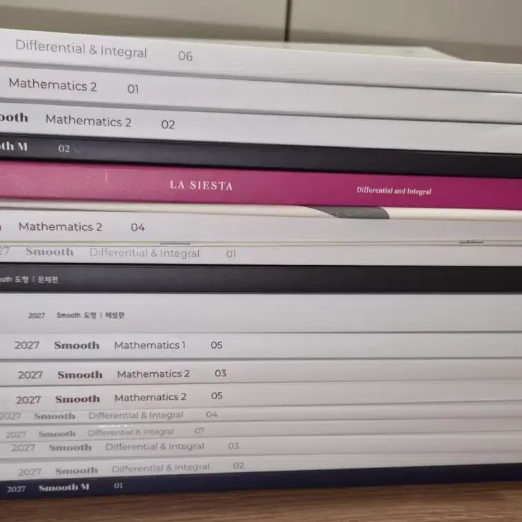 [BUNJANG] 2027 Song Jun-hyuk T Textbooks / 2027 송준혁T 재종 교재