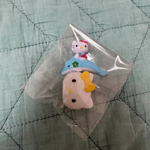 [BUNJANG] Hello Kitty Dolphin Figure & Face Pencil Cap Set / 키티 돌고래 피규어, 키티 얼굴 연필캡