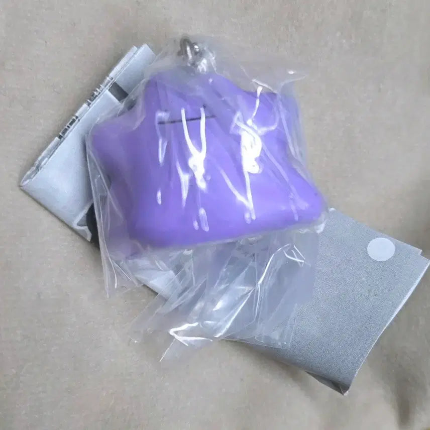 [BUNJANG] Ditto Gacha Keyring / 메타몽 가챠 키링