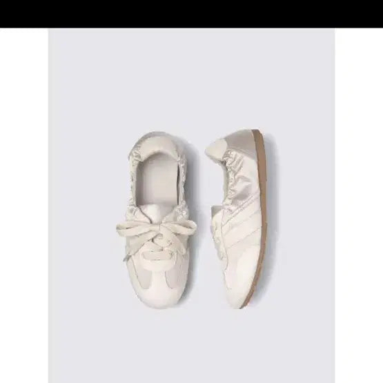 [BUNJANG] Jiyoo GU Ballet Sneakers Light Gray / 지유 GU 발레 스니커즈