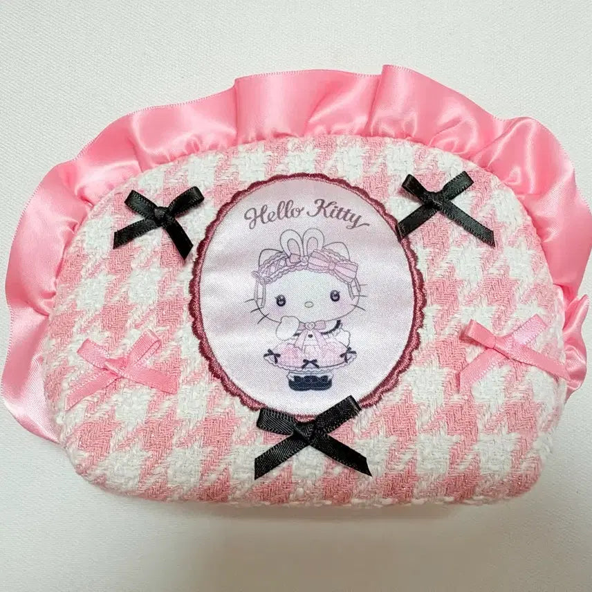 [BUNJANG] Sanrio Yumey Ribbon Series Ribbon Pouch - Hello Kitty / (정품)산리오 유메리본 시리즈 리본 파우치 - 헬로키티