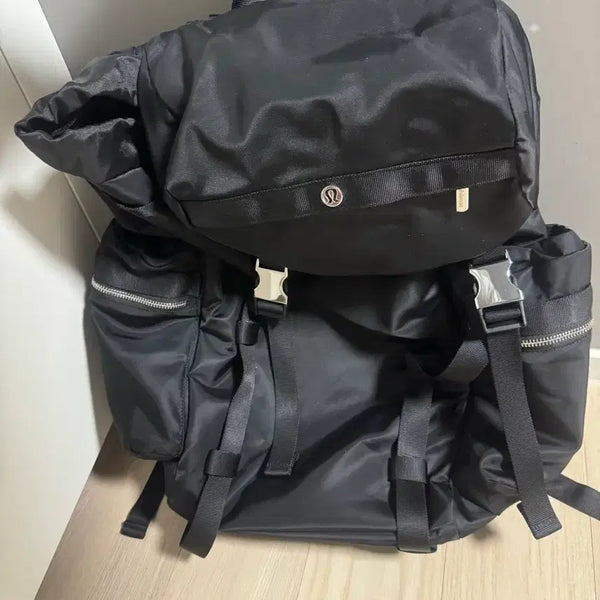 [BUNJANG] Lululemon Wunderlust Backpack 25L / 룰루레몬 윈더러스트 백팩 25L