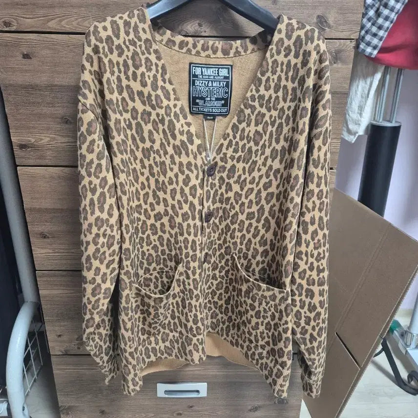 [BUNJANG] Hysteric Glamour Leopard Cardigan / 히스테릭 글래머 레오파드 가디건