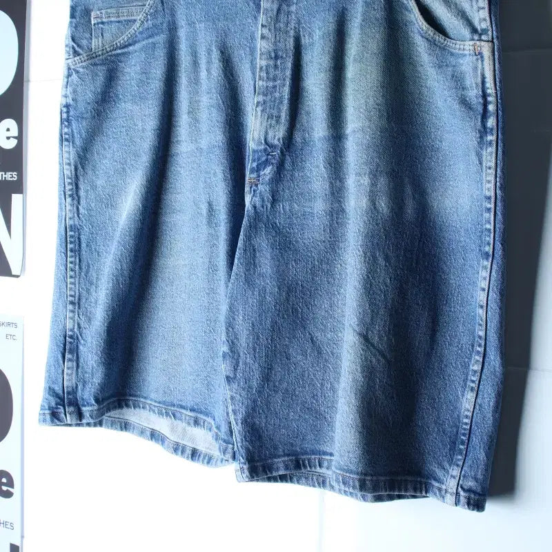 [BUNJANG] Wrangler 1990s Big Size Denim Shorts / (F) 랭글러 반바지 팬츠 USA 10S년대 빅사이즈 데님-P10651