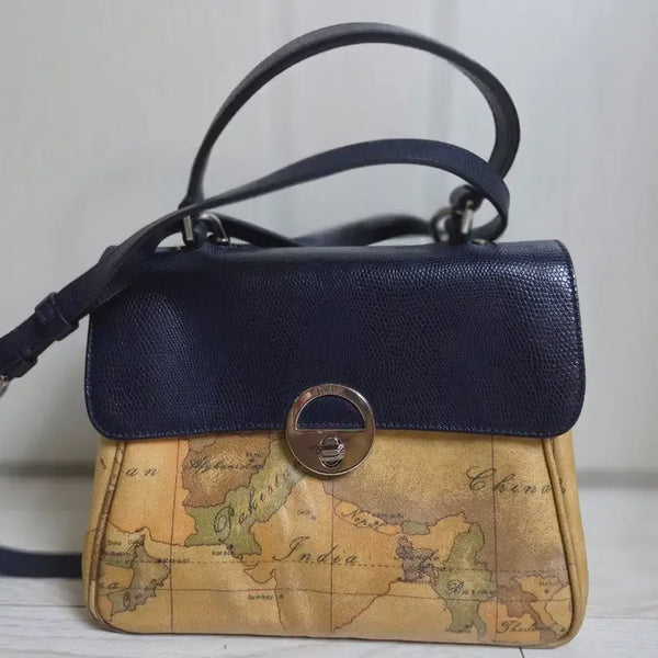 [BUNJANG] Prima Classe World Map Dot Bag / 프리마클라쎄 세계지도 도트백