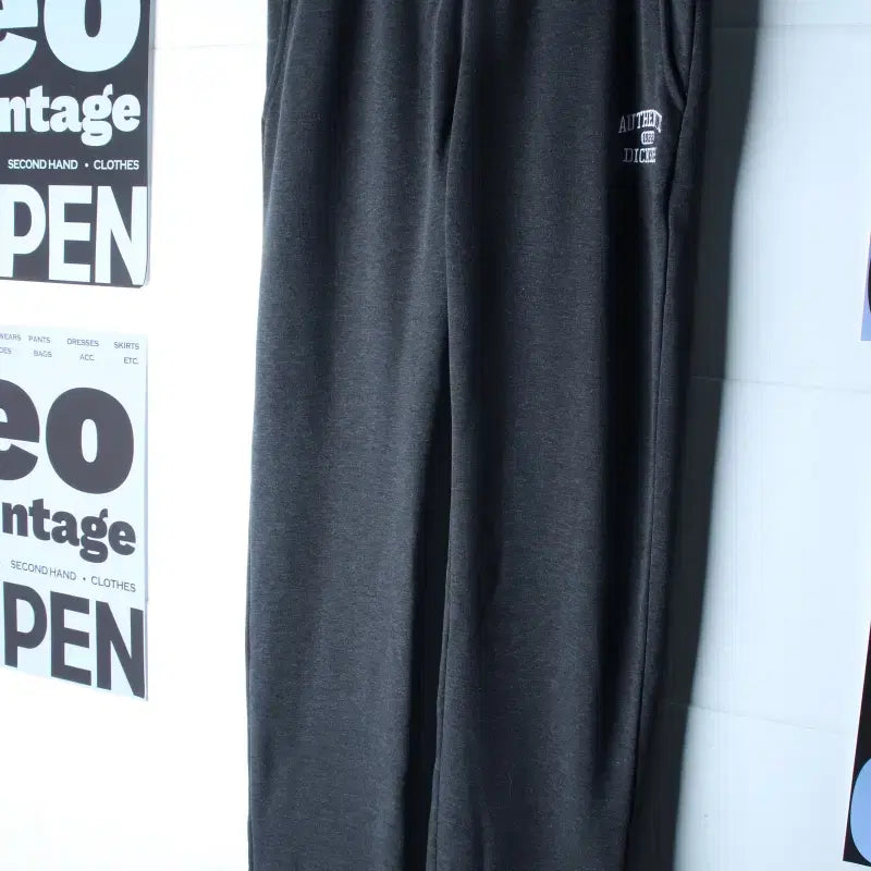 [BUNJANG] Dickies Training Pants Charcoal Fleece Old School XL / (XL) 디키즈 트레이닝복 바지 새상품 차콜 기모 올드스쿨-P10669