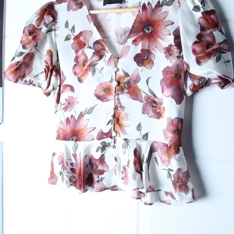 [BUNJANG] W(F) Dokufles Short Sleeve Collar T-Shirt Shirt Blouse / W(F) 더쿠플스 반팔 카라 티셔츠 셔츠 남방 블라우스-H36196