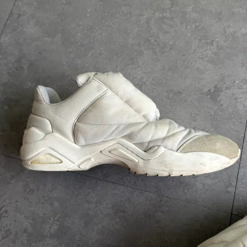 [BUNJANG] Maison Margiela Puffer Low Sneakers White/Ivory / 마르지엘라 Puffer Low Sneakers