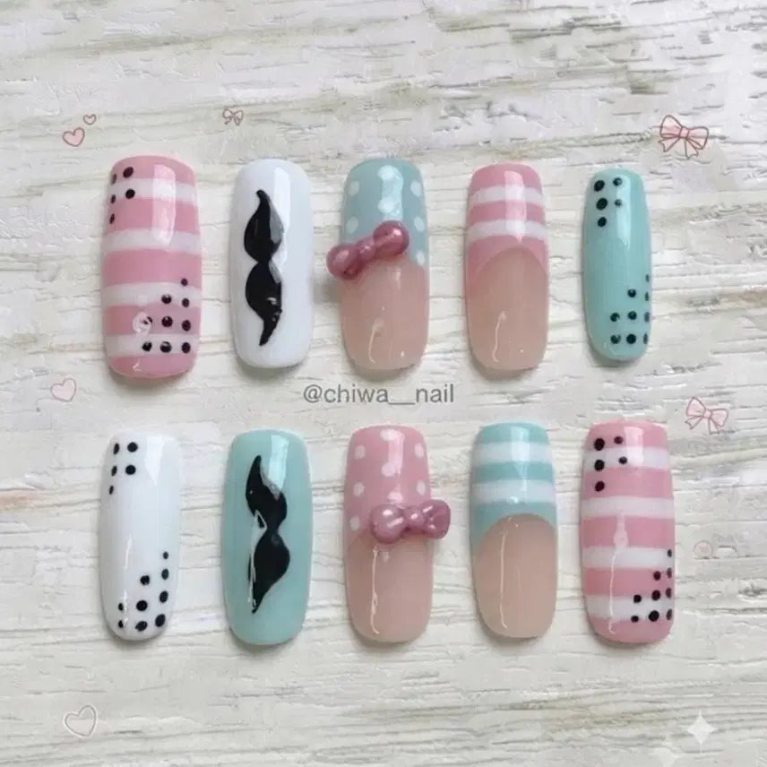 [BUNJANG] Custom Y2K Mustache Stripe Dot Handmade Nail Tips / 주문제작 y2k 콧수염 스트라이트 도트 수제네일팁