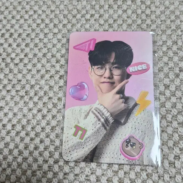 [BUNJANG] T1 URUSHA EVE Owner Photocard (Sealed) / 미개봉)T1 우루샷 이브 오너 포카 미개봉
