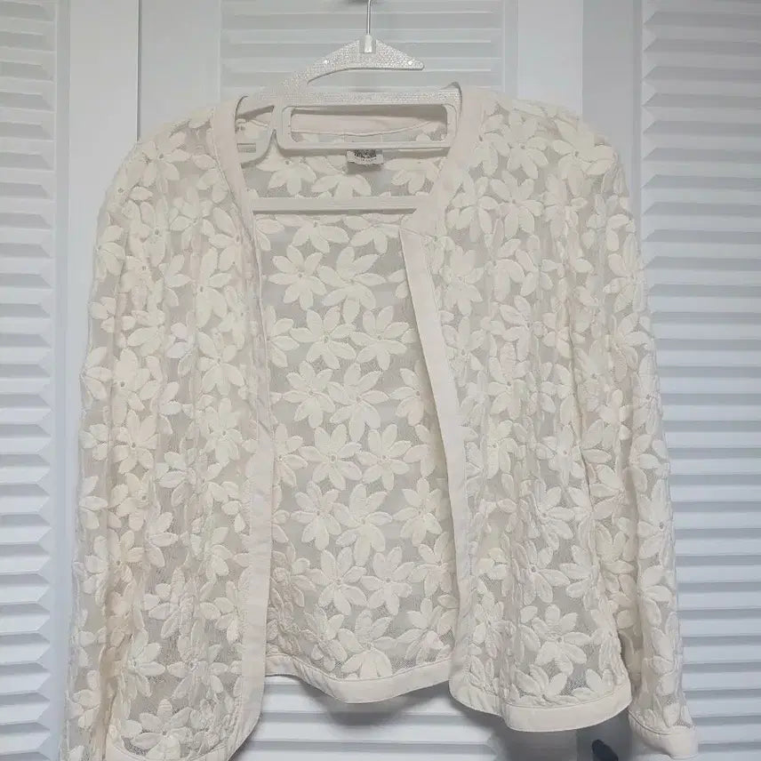 [BUNJANG] Anne Klein Lace Cardigan / 앤클라인 레이스가디건