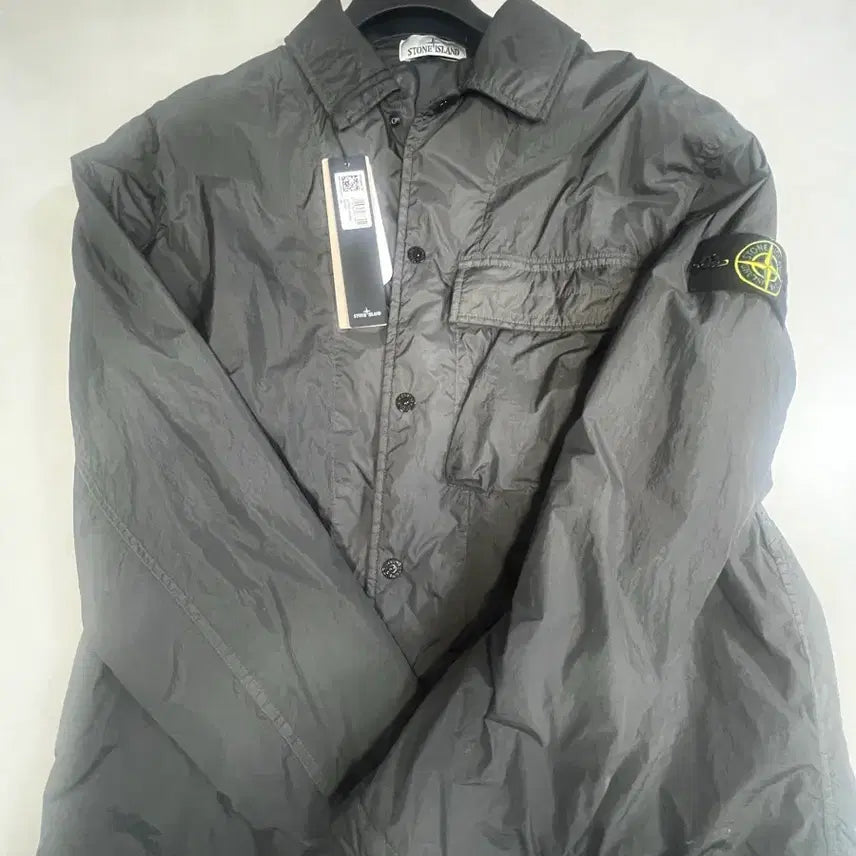 [BUNJANG] Stone Island Crinkle Labs Overshirt PrimaLoft L / 26SS /L/ 스톤 아일랜드 크링클랩스 오버셔츠 프리마로프트 L