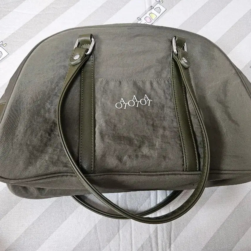 [BUNJANG] 98°C Oat Nylon Shoulder Bag Khaki / 98도씨 oat 나일론 숄더백 카키색