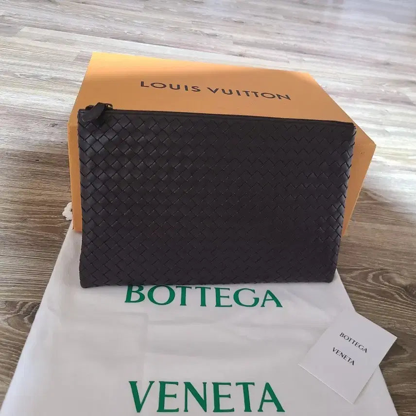 [BUNJANG] Bottega Veneta Intrecciato Clutch Pouch Bag / 보테가베네타 인트레치아토 클러치 가방 파우치