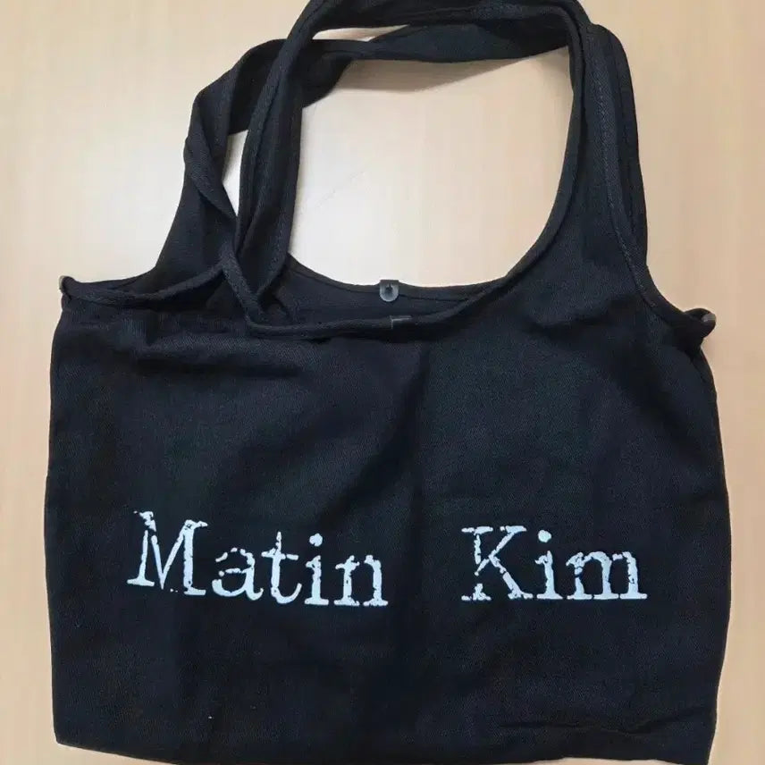 [BUNJANG] Matinkim Crack Logo Eco Bag Black / 마뗑킴 크랙로고 에코백 블랙  새거