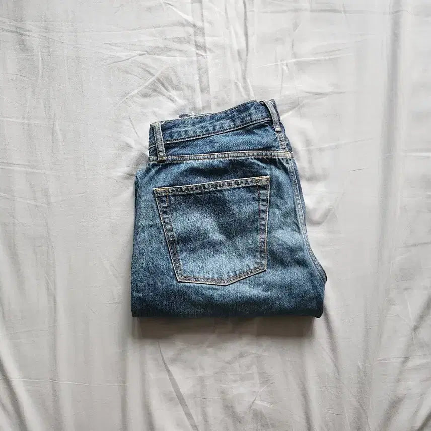 [BUNJANG] Uniqlo Regular Straight Fit Jeans Size 34 / 유니클로 레귤러 스트레이트핏 청바지 34사이즈