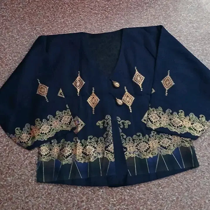[BUNJANG] Men's Traditional Embroidered Blouse / 남성전통 의상 자수 블라우스