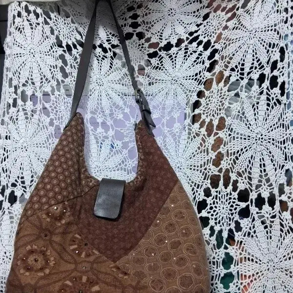 [BUNJANG] Handmade Quilted Shoulder Bag / 퀼트가방 긴숄더백 핸드메이드 퀼트숄더백