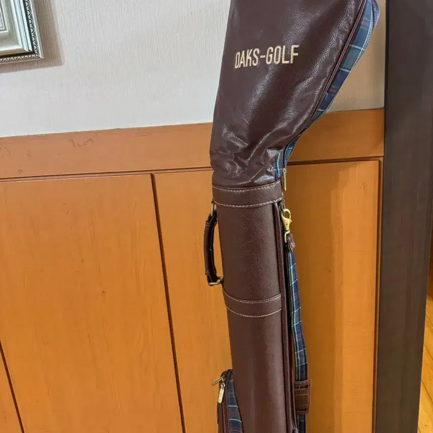 [BUNJANG] GARK CLUB Small Golf Bag Burgundy / 소형 골프백