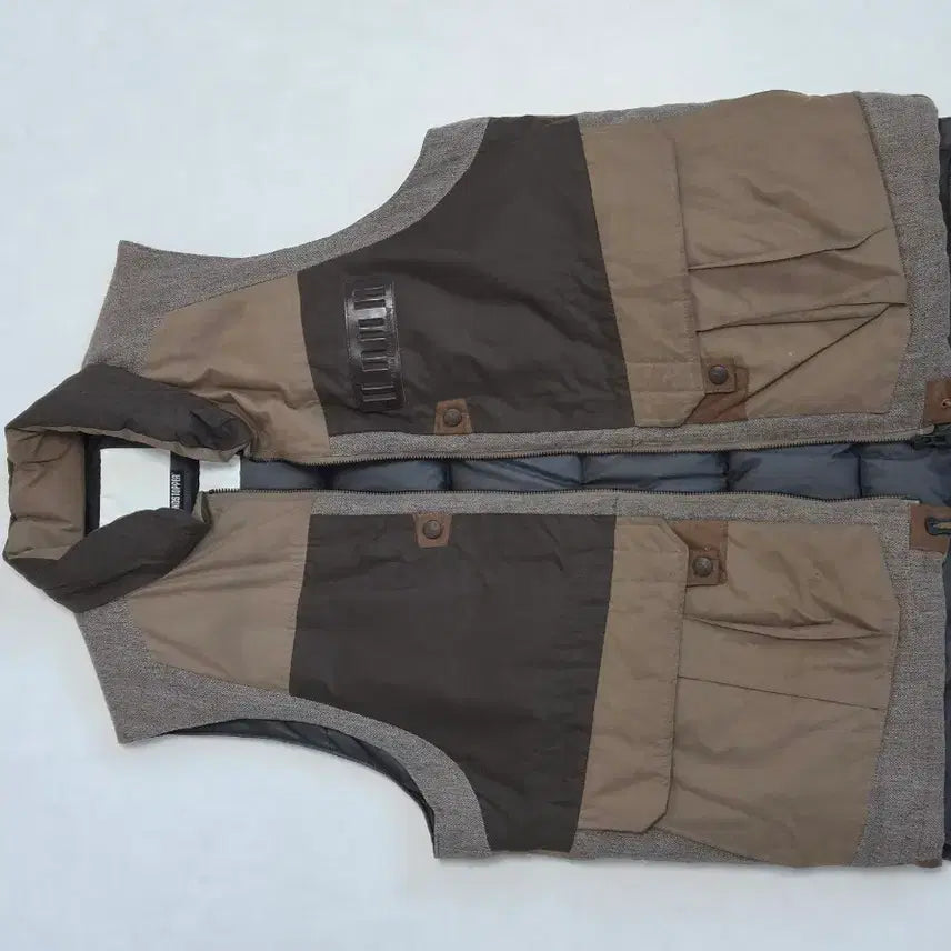 [BUNJANG] White Mountaineering Windstopper Down Vest / 화이트마운티니어링 윈드스토퍼 다운 베스트 패딩조끼