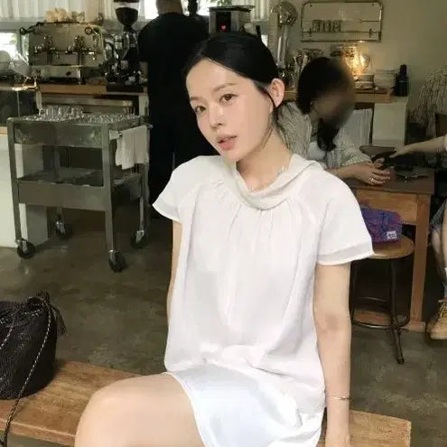 [BUNJANG] Ouhov Blooming Tie Blouse / 우아브 블루밍 타이 블라우스